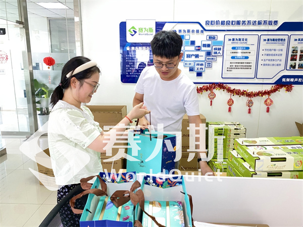 赛为斯中秋传情，月饼礼盒暖人心