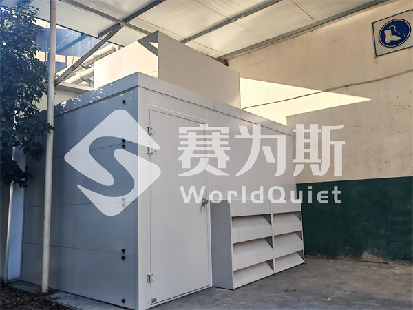 风冷热泵噪声治理:半隔声罩与导风管消声器组合技术解析 风冷热泵噪声治理:半隔声罩与导风管消声器组合技术解析